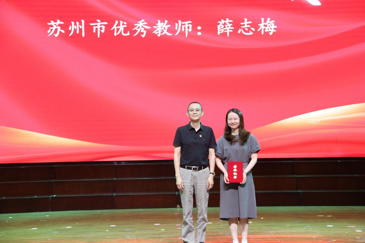 8ce30b12da404ecca28ec79e460263d1.jpg 8ce30b12da404ecca28ec79e460263d1.jpg